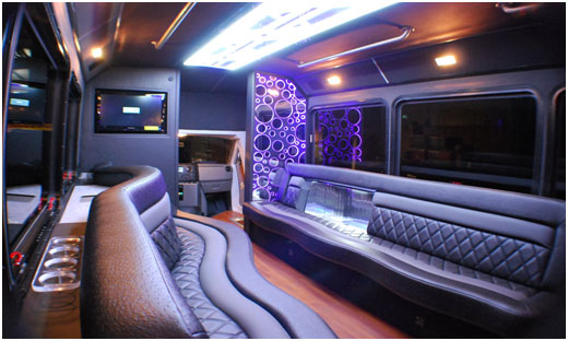 Looking for a Limousine for Rent?